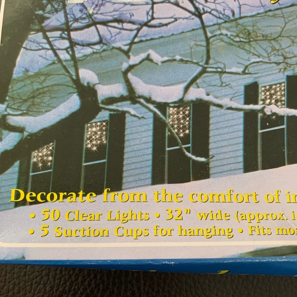 Santa Trim Window - Cicles 50 Clear String Lights Indoor Hanging Icicles 32
